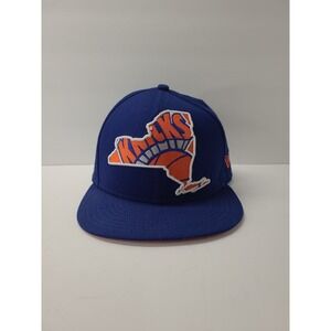 New York Knicks RARE NYS design (7 3/8)